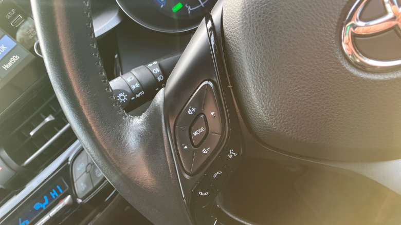 Toyota C-HR 1.8 Hybrid Icon 5dr CVT Hybrid Hatchback